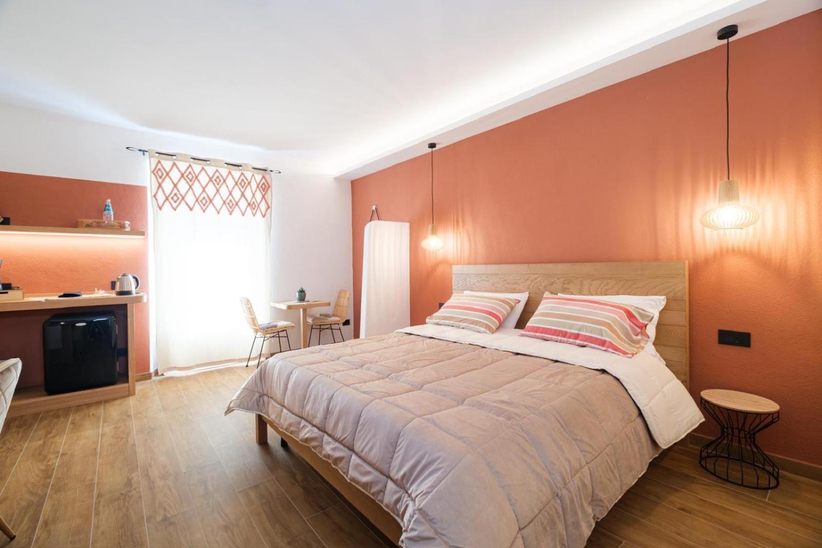 In Centro Da Carlotta Hotel Olbia Eksteriør billede