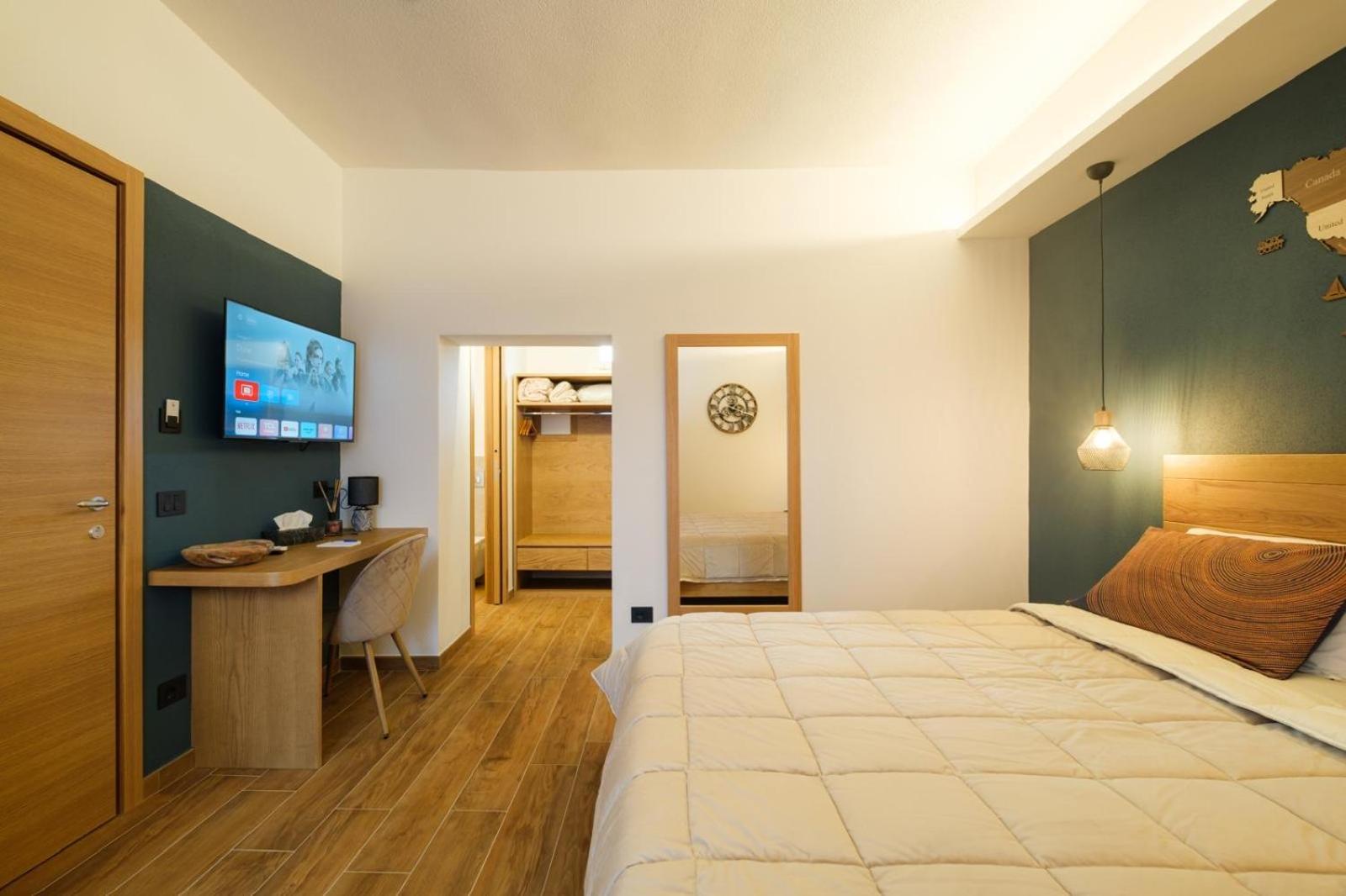 In Centro Da Carlotta Hotel Olbia Eksteriør billede